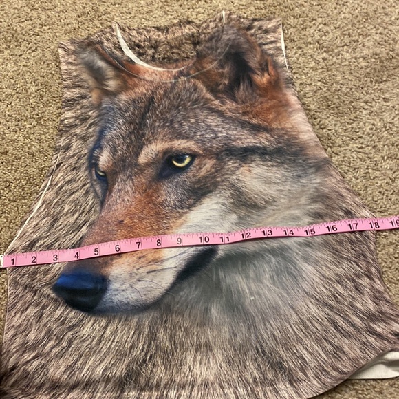Cute Top! Wolf print - Picture 5 of 5
